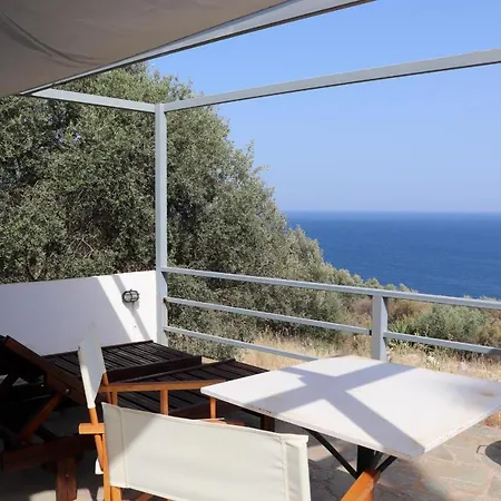 Holiday home Ageranos